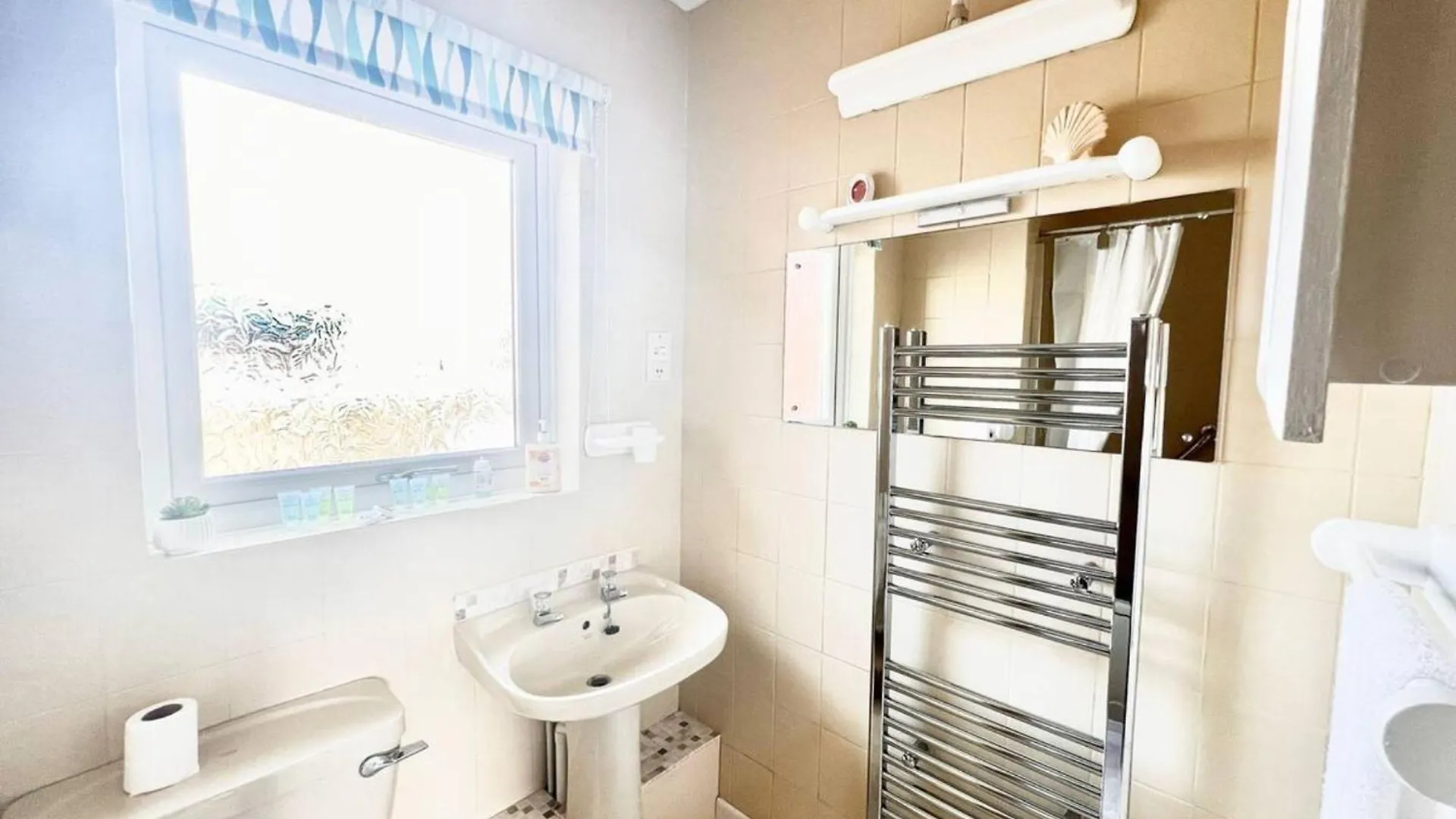 Pass The Keys Cosy Flat In Maritime Quarter Apartment Swansea 0*,  United Kingdom